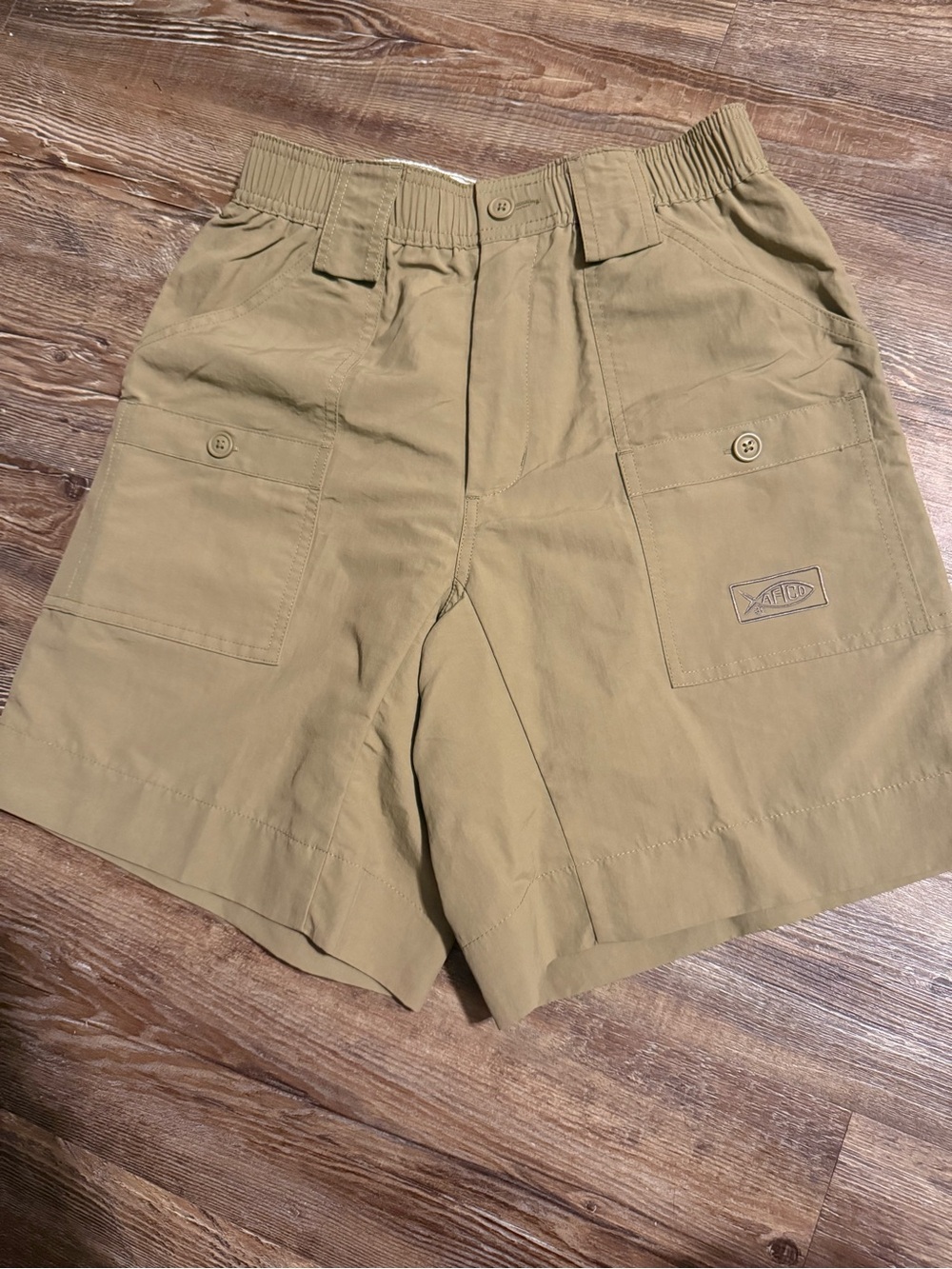 AFTCO Tan Cargo Shorts with Pocket Flaps